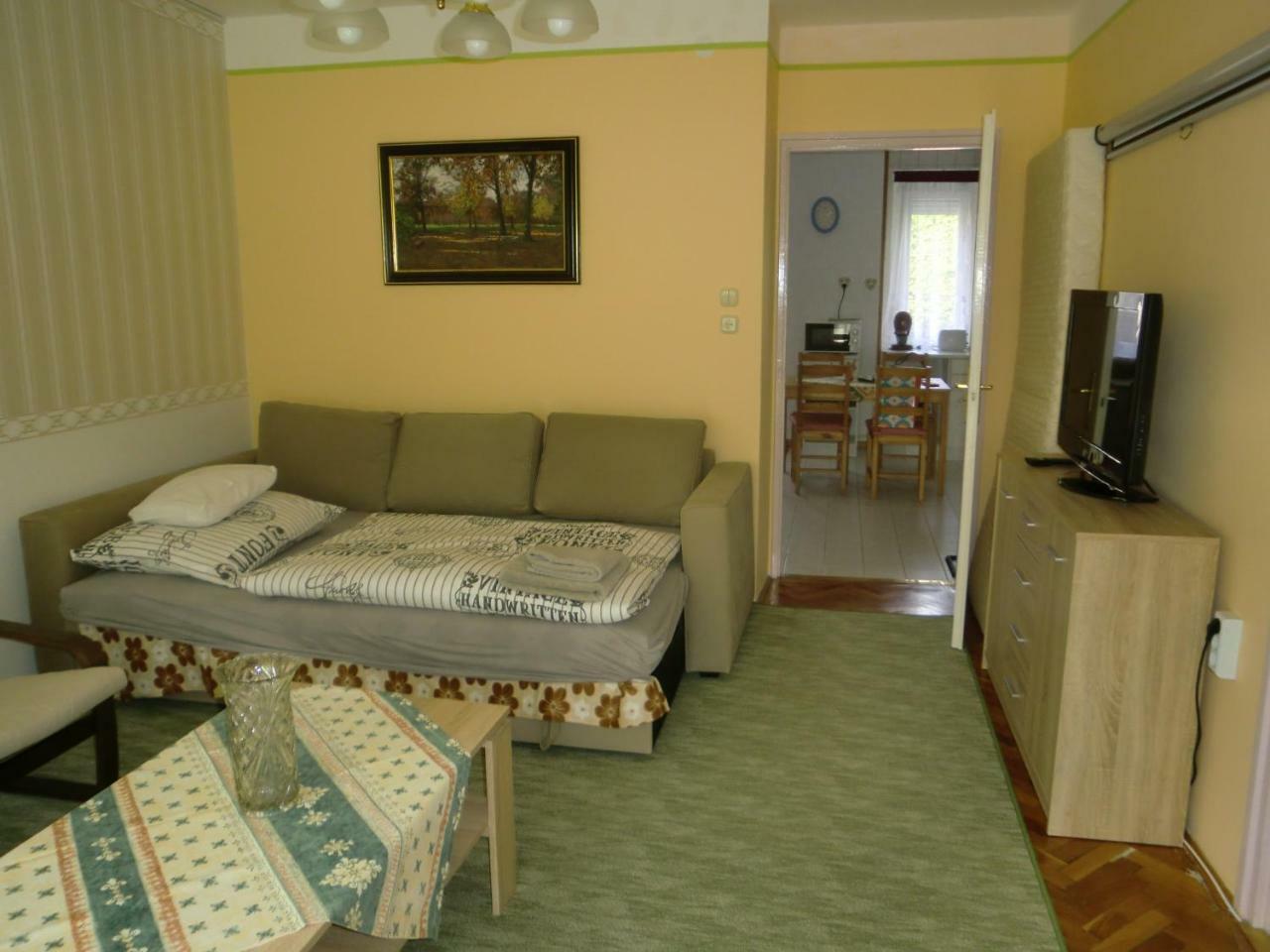 Elizabet Apartment Heviz Bagian luar foto